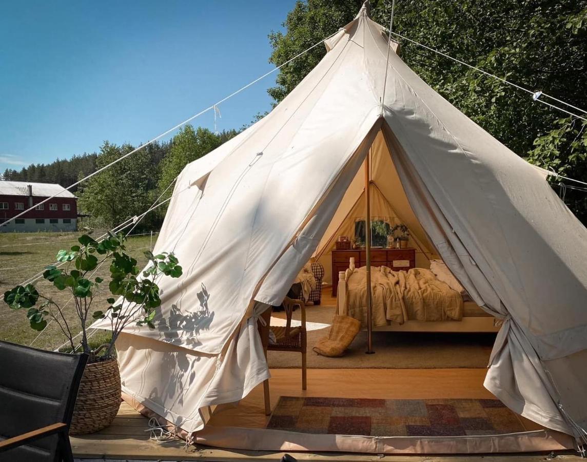 Готель Idyllisk Glamping Rett Ved Elven Шіен Екстер'єр фото